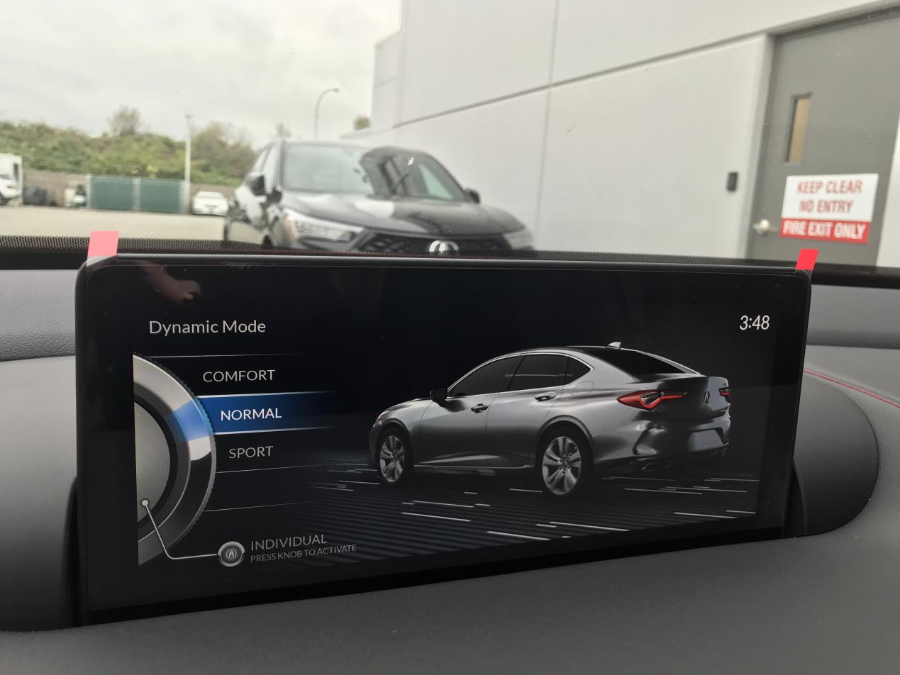 新款讴歌tlx实车,硬朗的运动感新款讴歌tlx实车