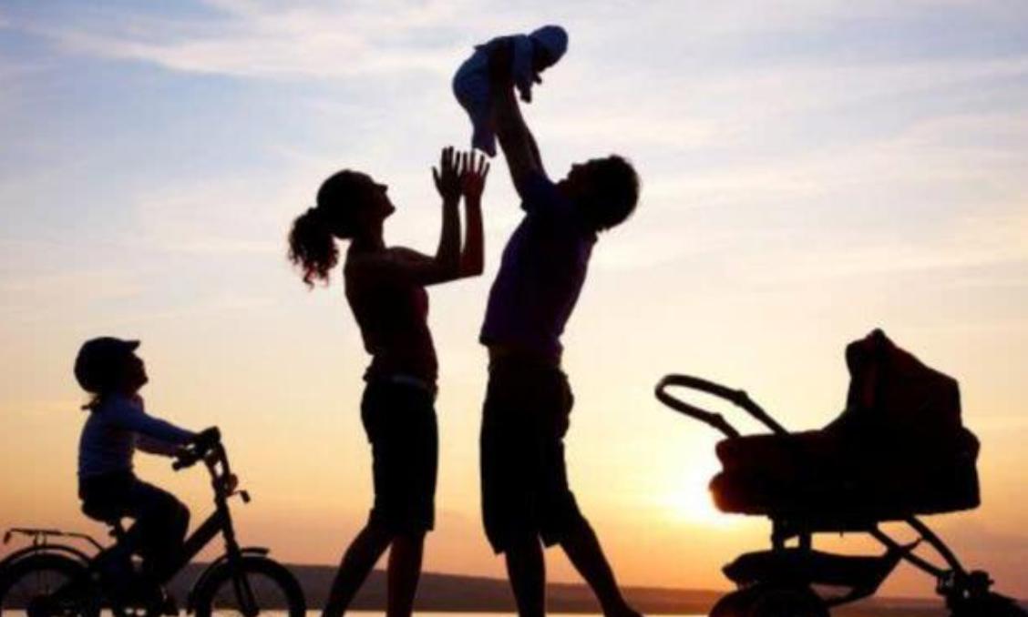 卑微弟弟走红完整视频,卑微弟弟走红视频