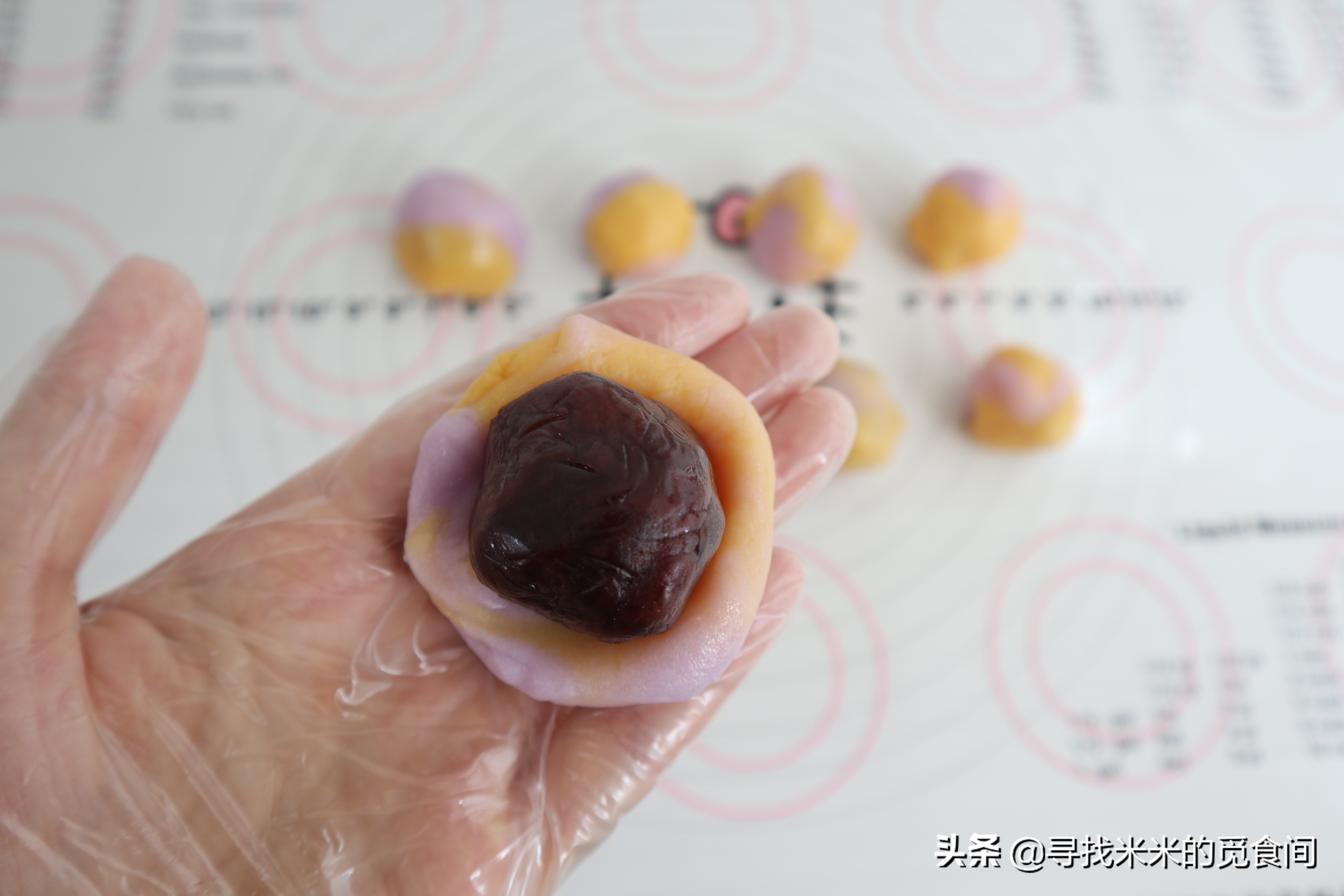 做冰皮月饼用炼乳好还是黄油好,超简单的网红冰皮月饼新手也能做