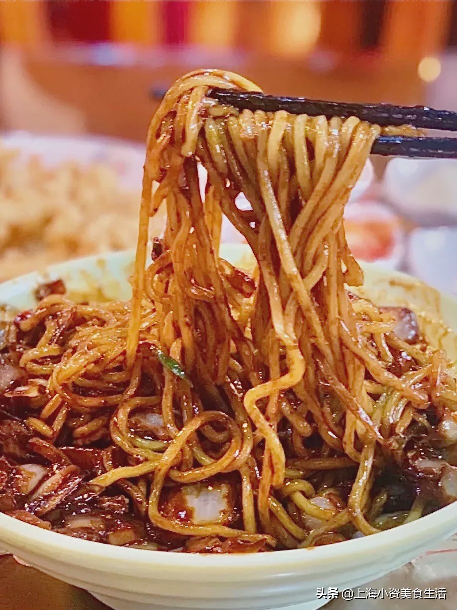 最新韩国街美食攻略,韩国街道美食排行榜前十名