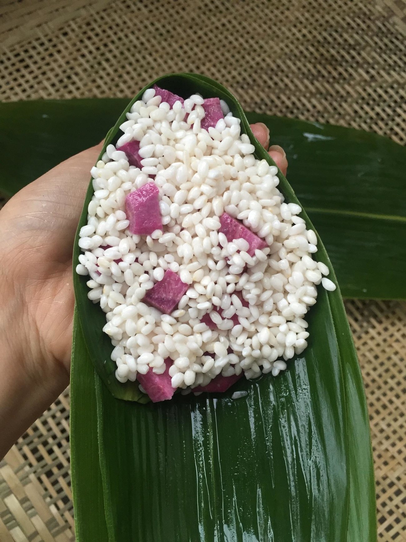 不查不知道，原来粽子的口味有这么多，有荤有素，你吃过哪几种？