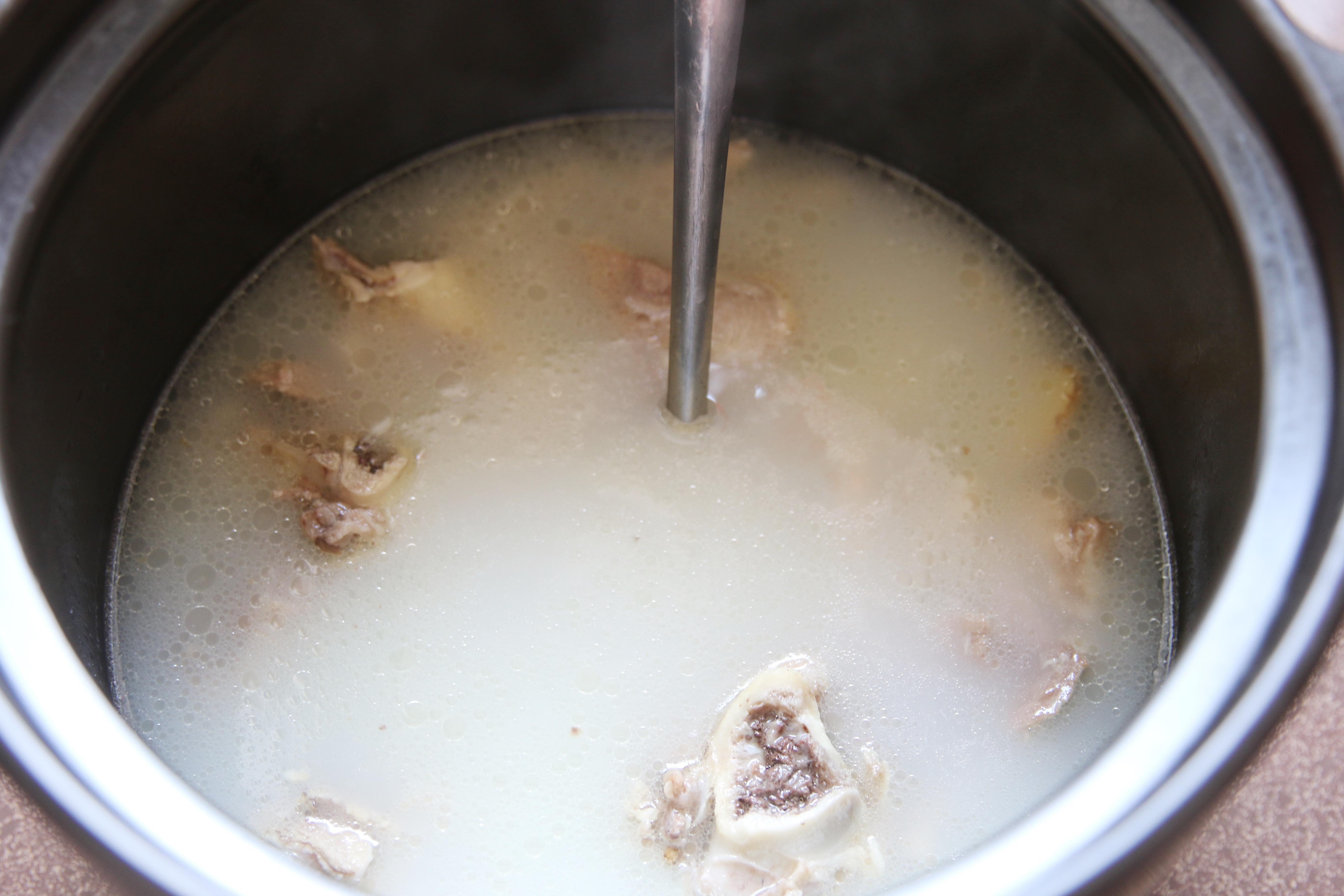 无论炖什么鱼记住这3点,如何炖骨头汤最好吃