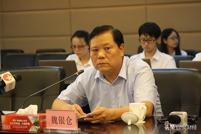 董明珠银隆汽车上市,厉害了董明珠造银隆车