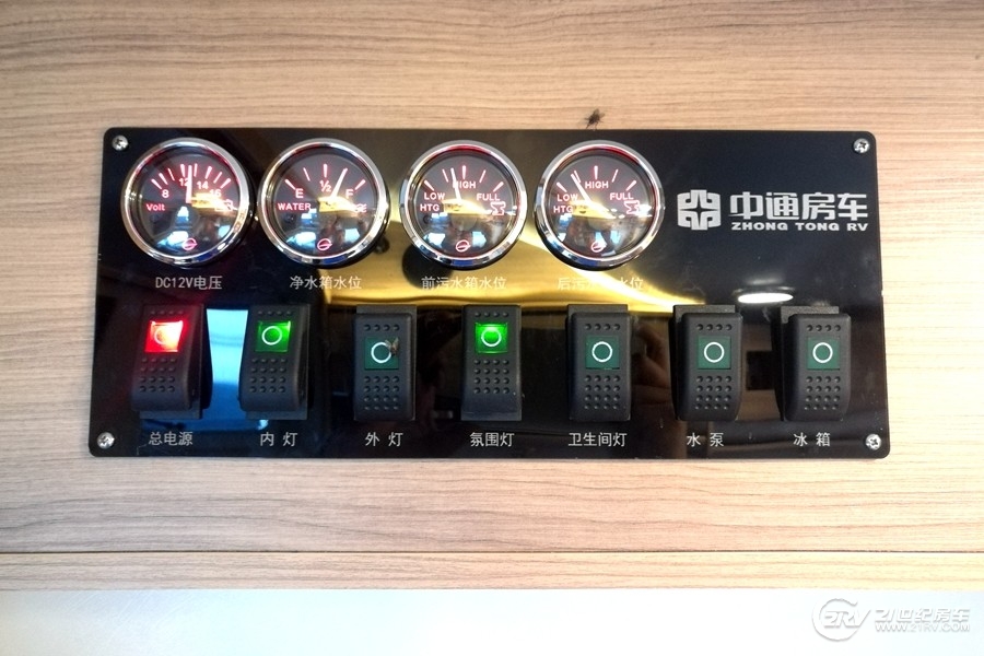 双逆变器+330W太阳能中通驰维6600售价46.98万元