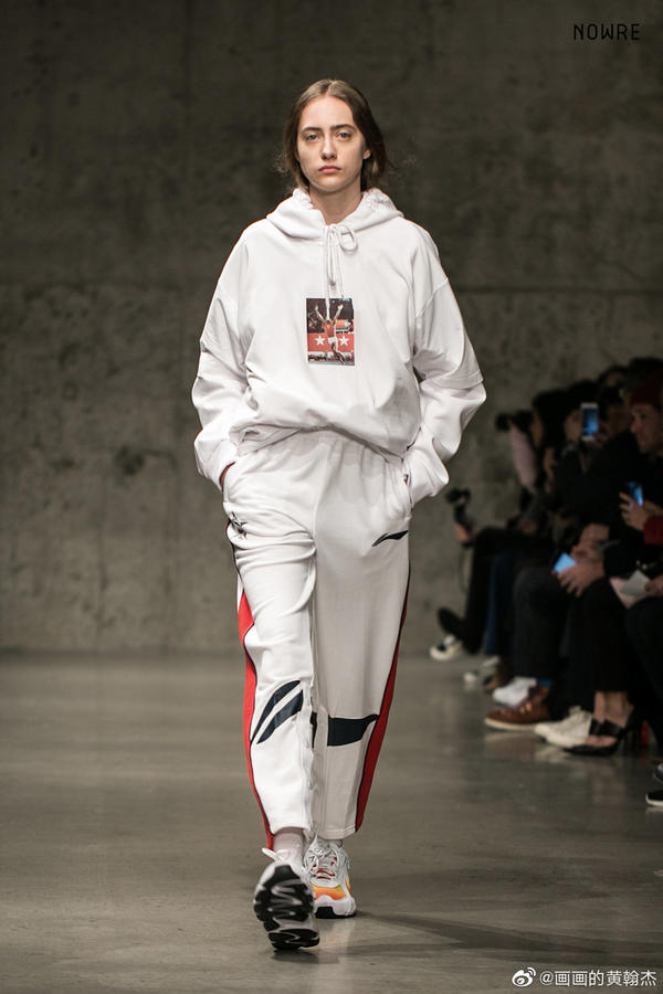 国际大牌玩中国风丑出新高度！十二生肖被玩坏，奶奶看了都嫌土