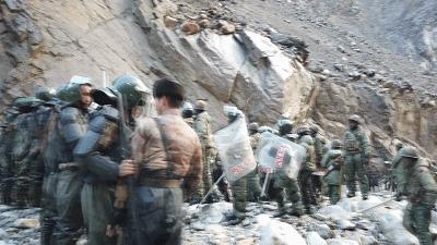 印度人的嘴,恒河的水!炸一只乌鸦,都能吹成“歼敌三百”