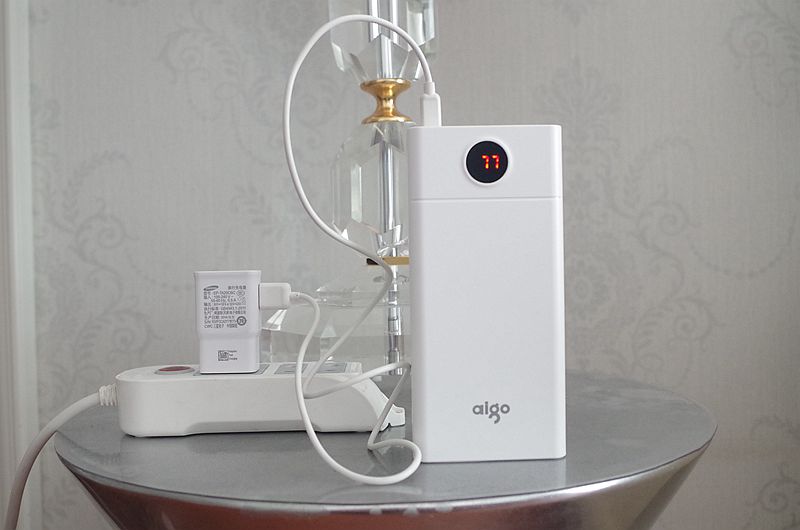 爱国者30000充电宝质量怎么样,爱国者20000毫安最新充电宝