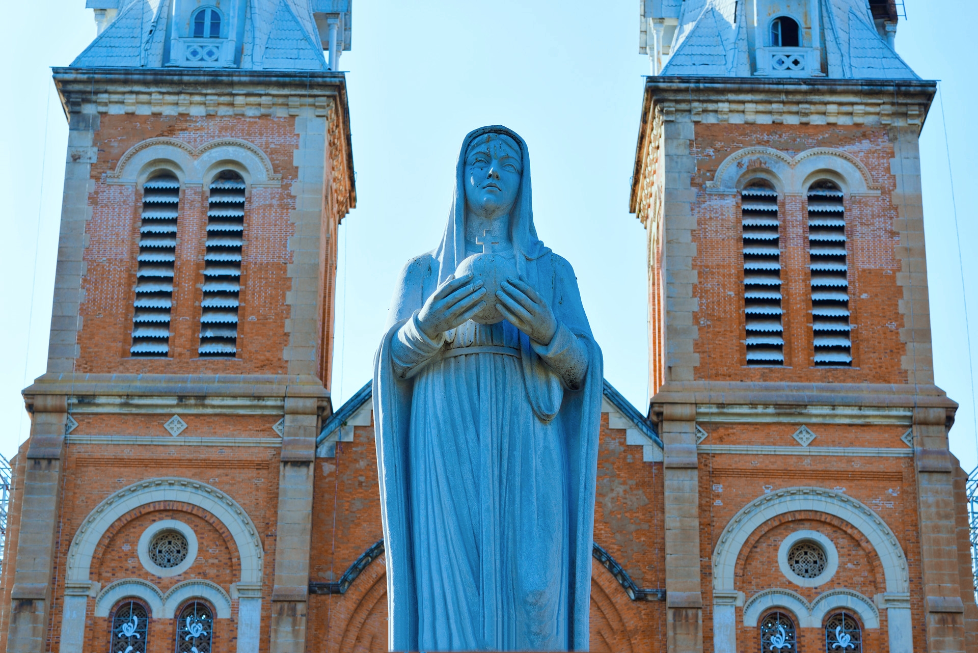 胡志明越南大教堂,胡志明圣母院大教堂