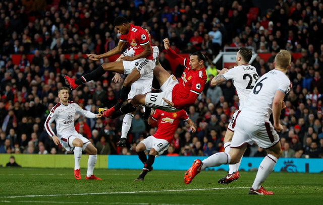 为什么很多队长都是守门员,足球队的队长一般都是后卫