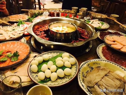 火锅店开张免费吃活动,23元自助火锅店吸引人活动方案