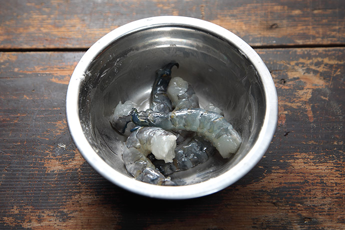 鲜虾粥怎么煮才能更好吃,鲜虾粥这样做才是鲜香的正确做法