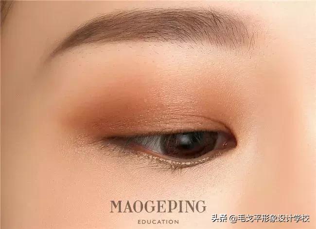 放大双眼眼妆单眼皮怎么画,简单画眼妆教程视频大全