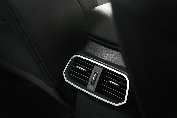 高颜值强动力哈弗h6硬核实力爆表,全新哈弗h6冠军版2020款suv