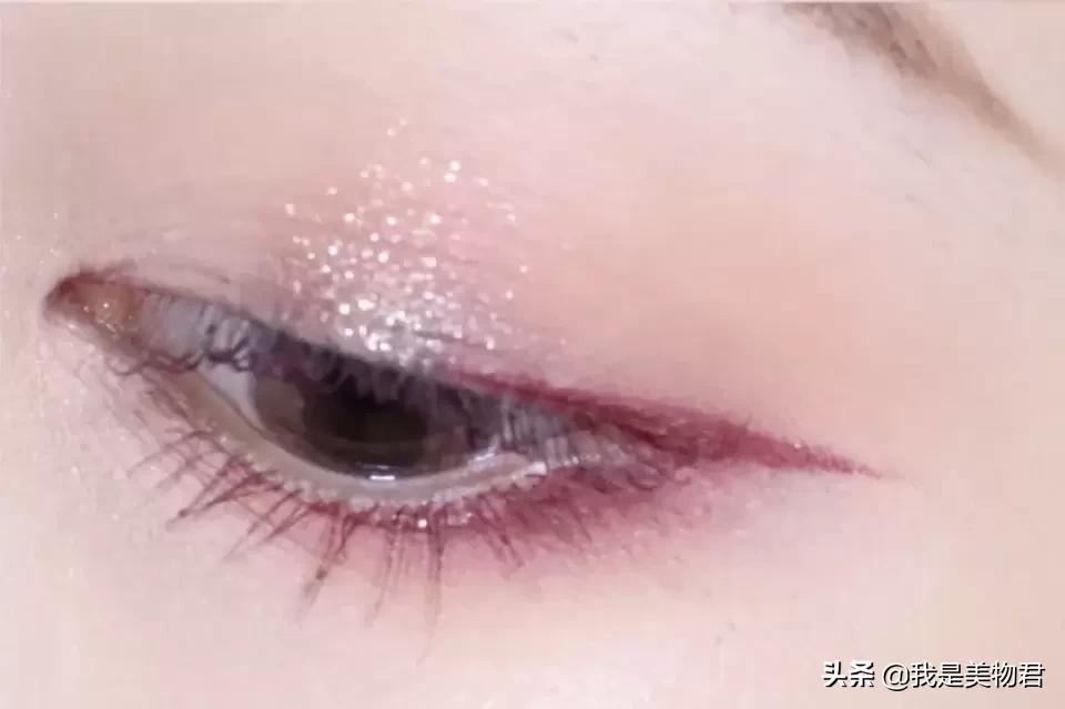 彩色眼线笔日常用法,什么牌子的彩色眼线笔好用