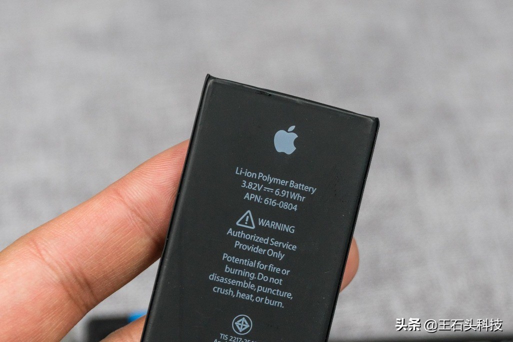 iphone手机电池寿命80%需要更换吗,iphone电池寿命多久需要更换