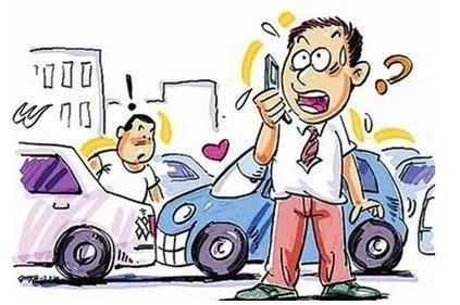 女子驾驶法拉利追尾前车后续道歉,广州法拉利追尾前车口出狂言