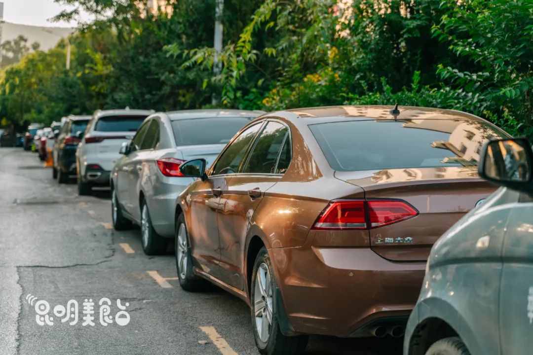 昆明排队三十年老店,昆明三十年老字号