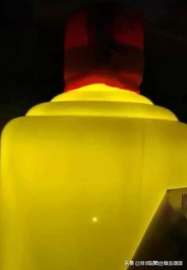 鉴酒大师亲授秘诀一招告别假茅台,开瓶后如何识别假茅台