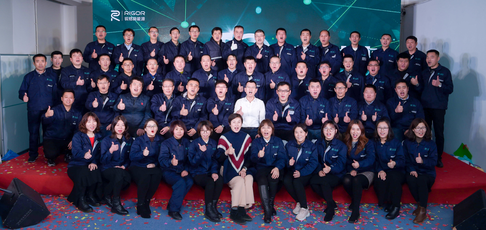 鑺冲崕鍗佽浇閫愭ⅵ鏈潵,椋庡崕鍗佽浇绛戞ⅵ鏈潵鏈楄绋垮瓙