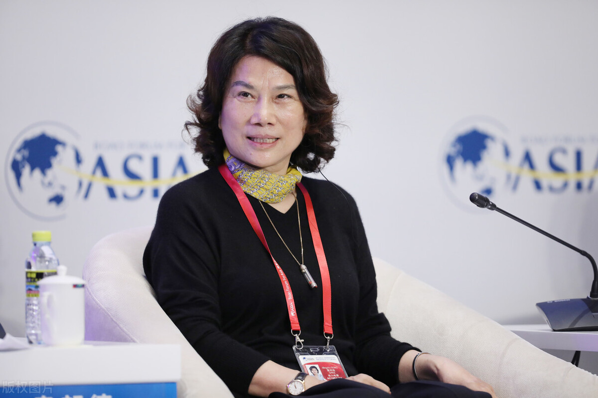 同样是格力空调为何价格相差一半,格力空调比美的空调哪个好