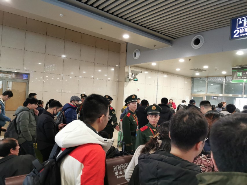 上海车票售罄,上海到苏州的车票已售罄