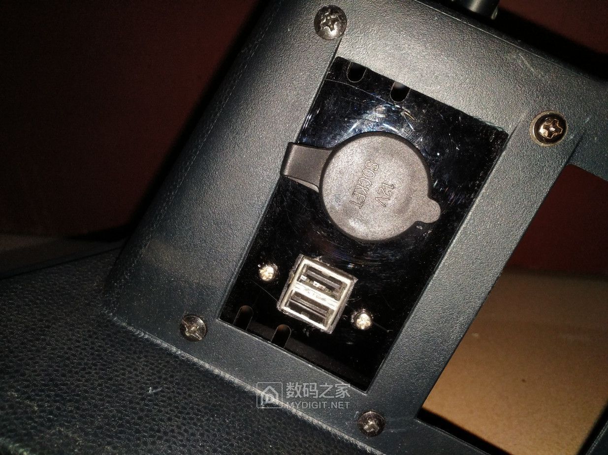 福特嘉年华点烟器插口改u盘,福特嘉年华车上的usb怎么更换