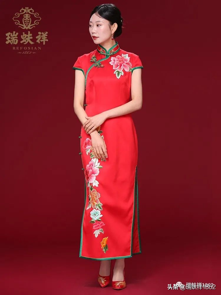 520送她一束玫瑰花,520送女朋友的旗袍