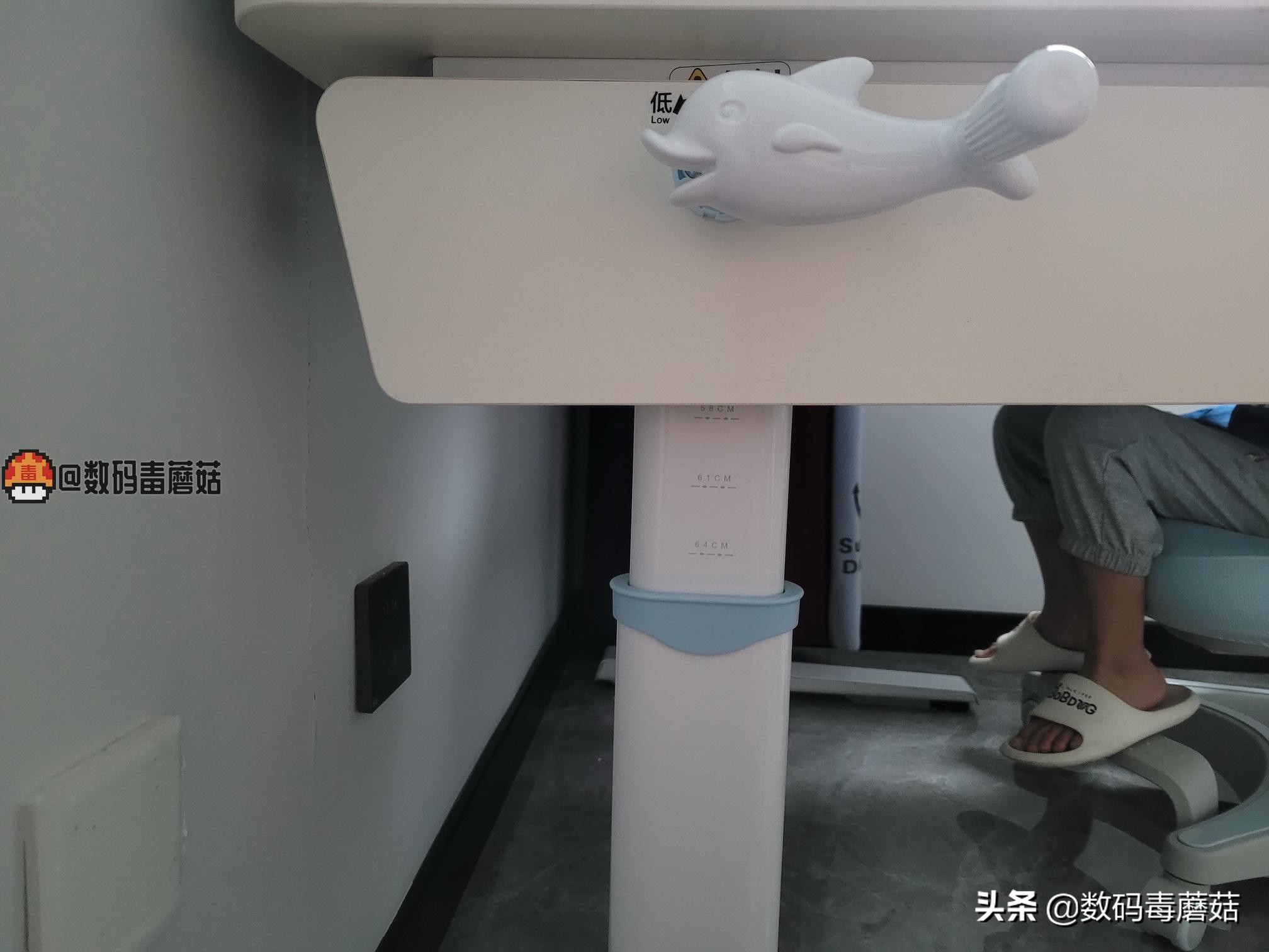 西昊儿童学习桌椅子,西昊儿童学习桌t1测评