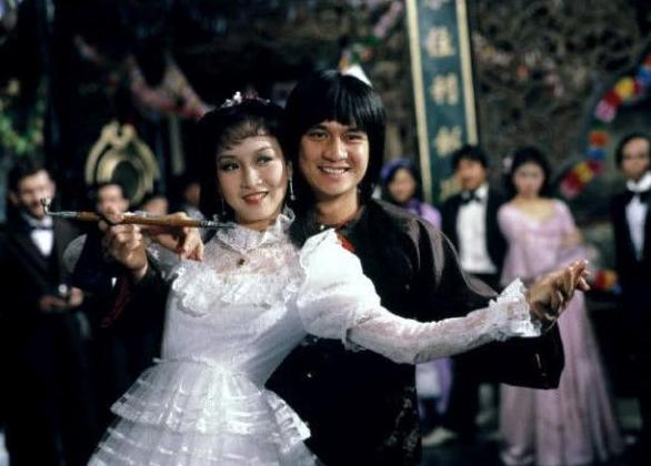 黄杏秀：曾是TVB第一侠女，下嫁陈百祥后，过得怎么样？