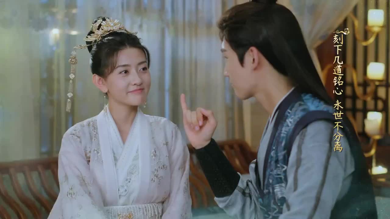 一人分饰三角片段,一人分饰多角电视剧吻戏