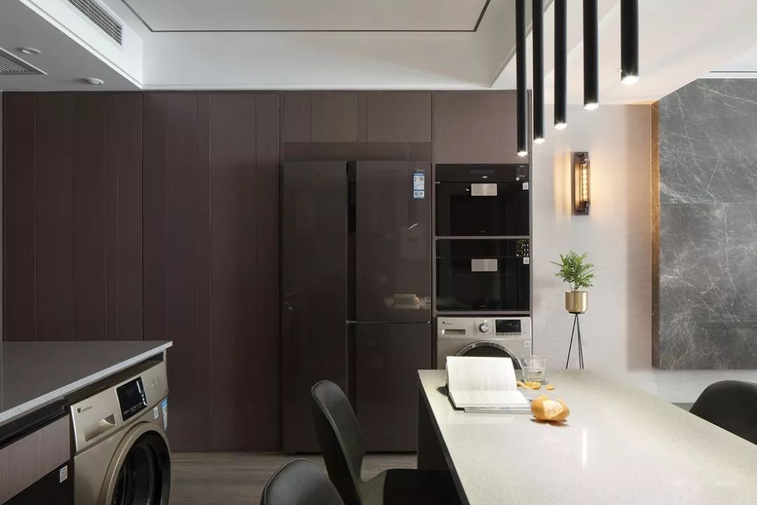 没有阳台有必要买烘干机吗,一般家庭有必要装烘干机吗