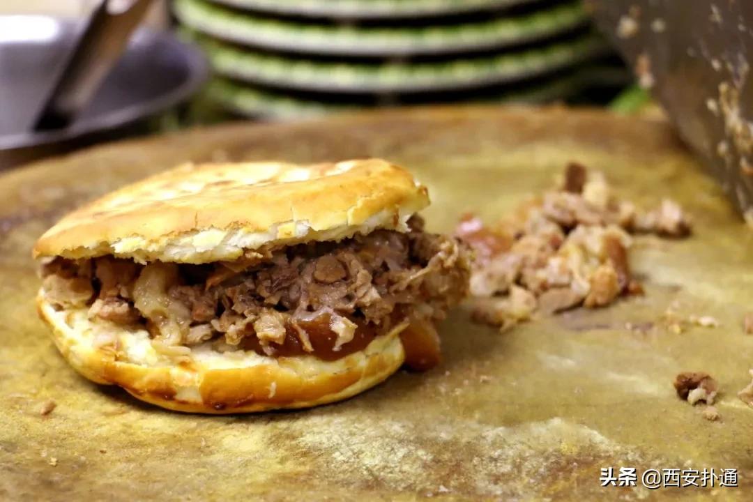 西安一个小网红,西安一个高高瘦瘦的网红