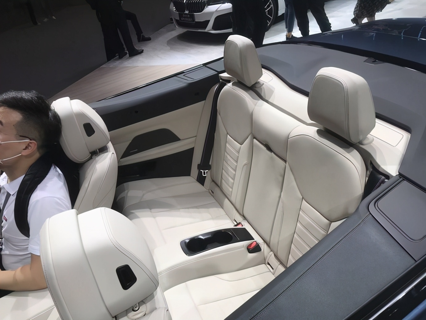 广州车展宝马4系敞篷落地价,二手宝马4系敞篷版