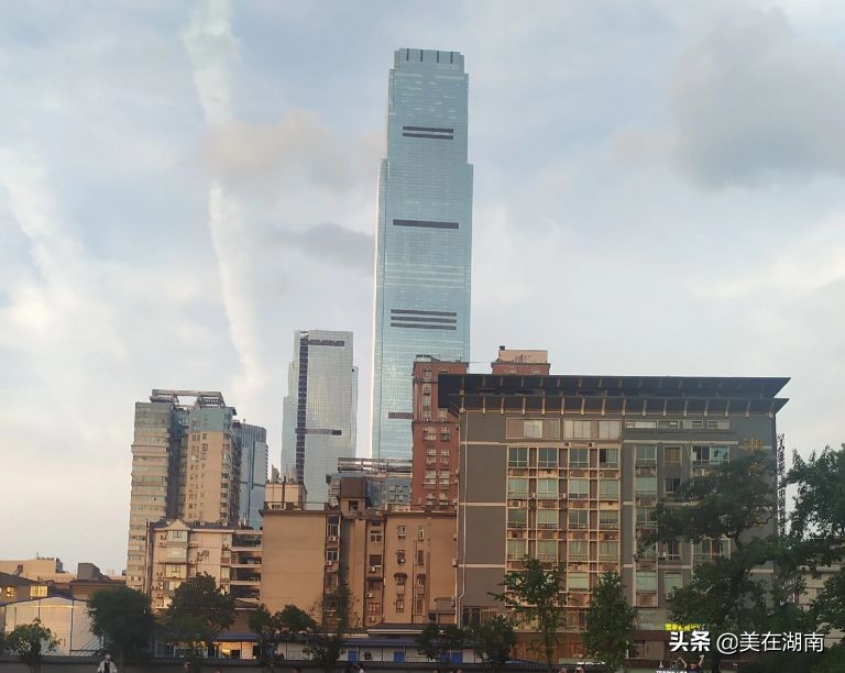 祁东房价为啥那么高,祁东县房价以后会掉吗