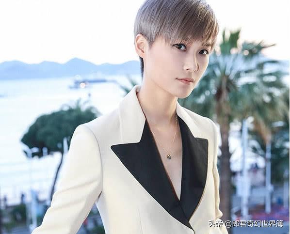 似火年华歌曲原唱李宇春,似火年华李宇春是男是女