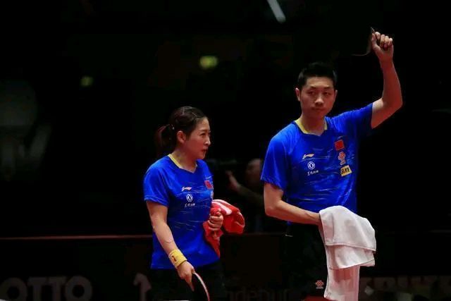 许昕刘诗雯vs伊藤水谷2020颁奖仪式,许昕刘诗雯vs伊藤水谷奥运决赛