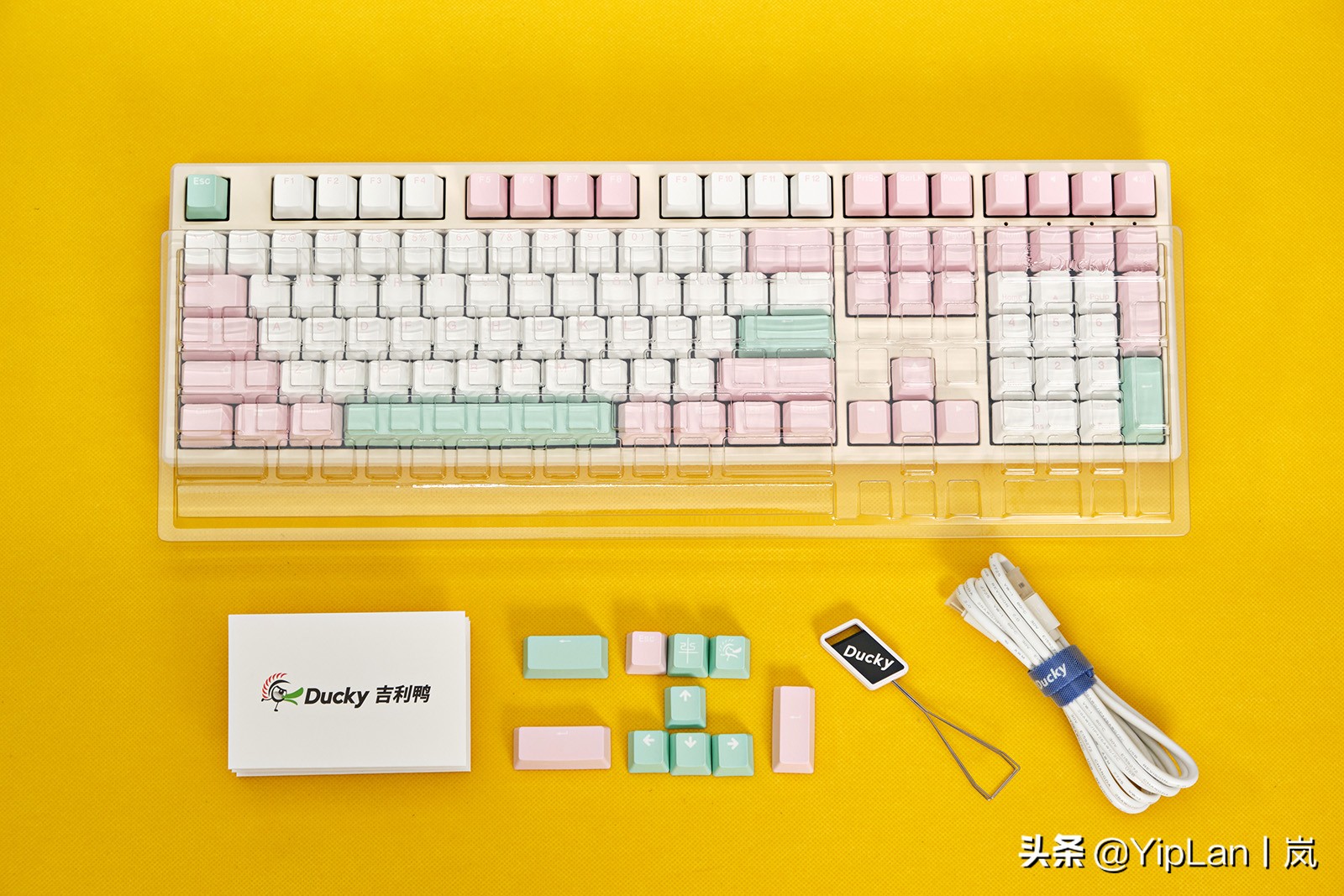 吉利鸭duckyone2开箱,吉利鸭duckyone2冲鸭系列键盘评测