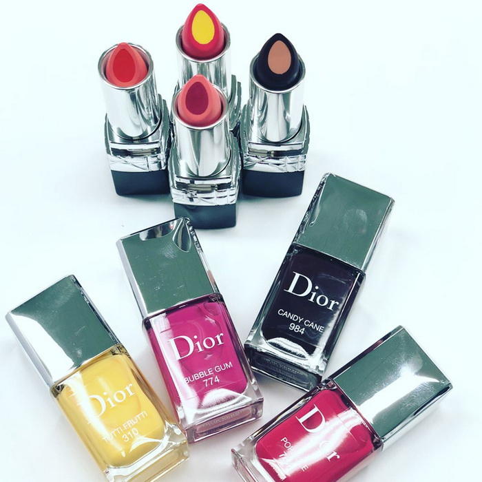 甜美系列来啦今日份美妆穿搭,2021秋冬潮流穿搭美少女