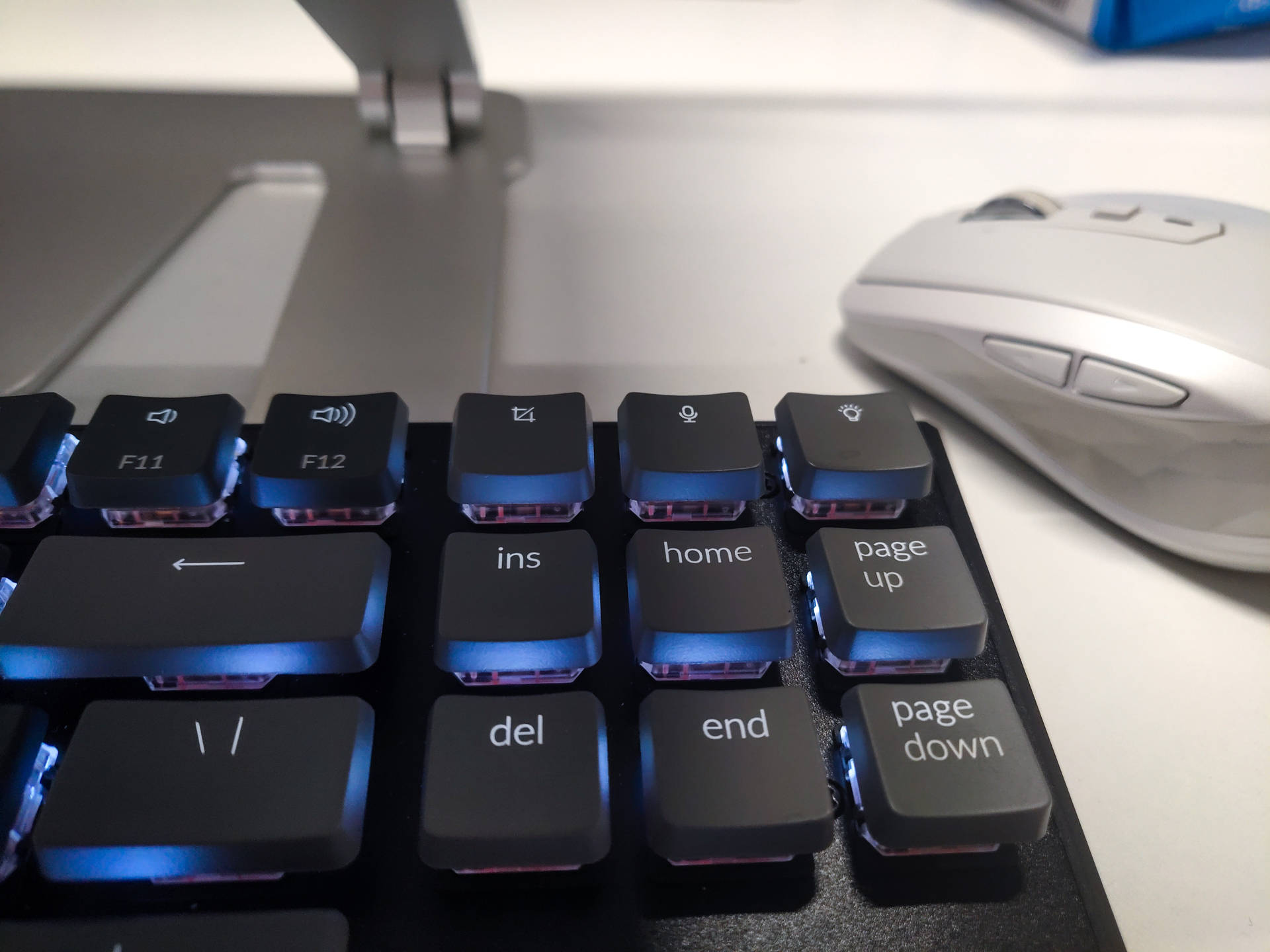 换完Mac又血亏2000,6000字聊聊好用的打工人苹果配件