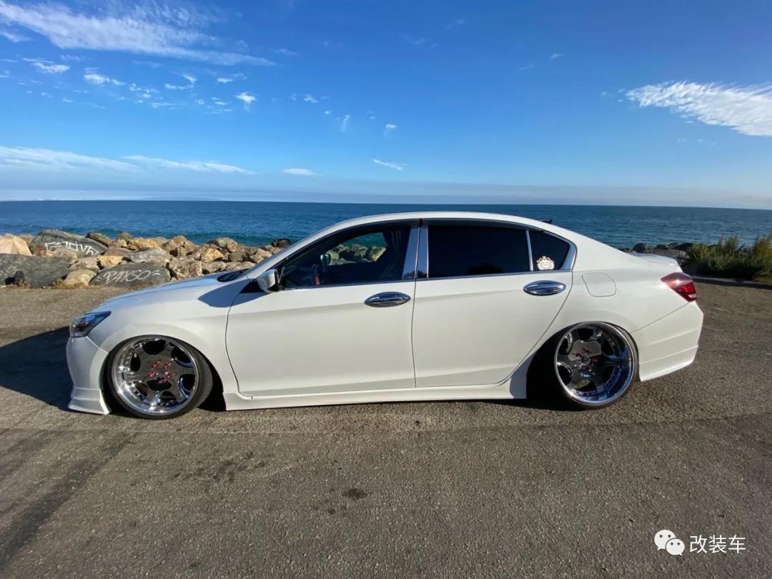 ​嫌代步用的九代雅阁太平淡，换上气动后秒变街头最帅姿态*党**