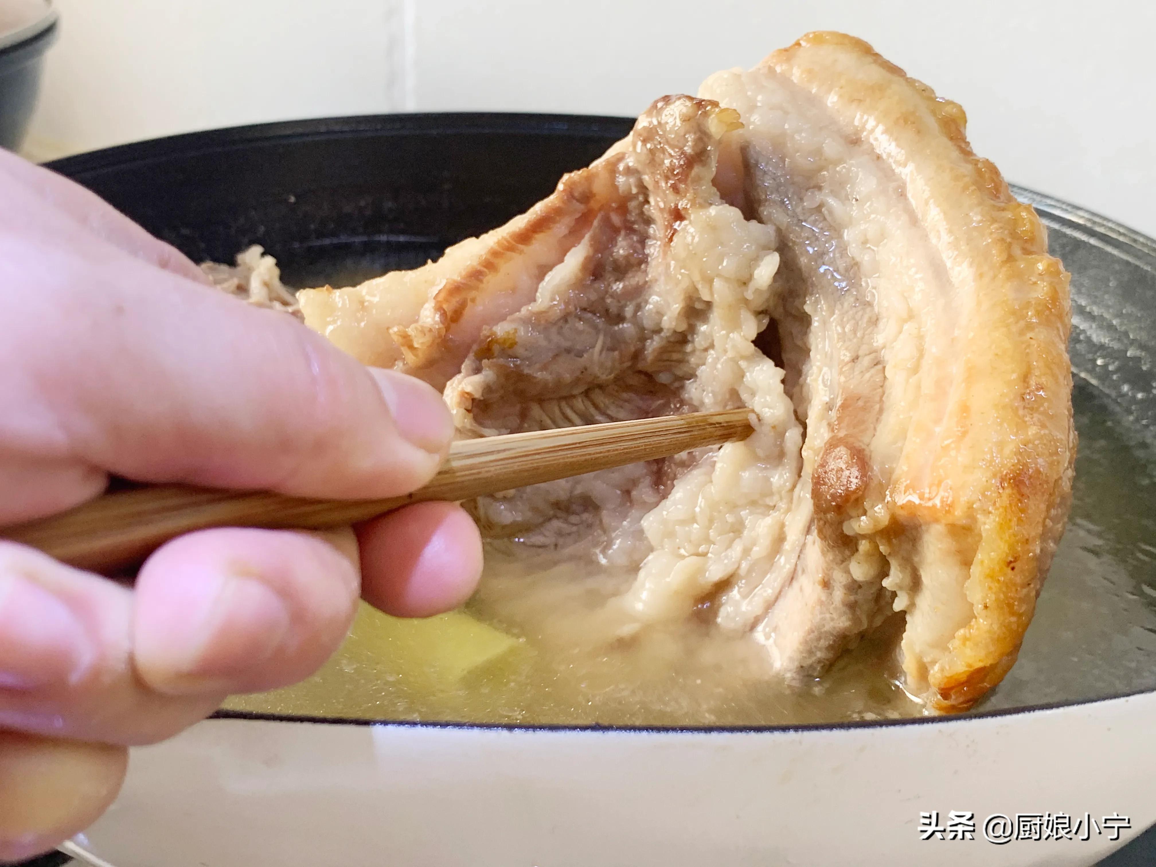 炸扣肉起泡的道理,炸脆皮扣肉起泡的技巧