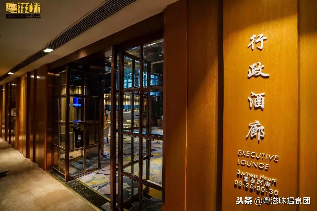 用一间24小时都在线的机场酒店，拥抱旅途的开始