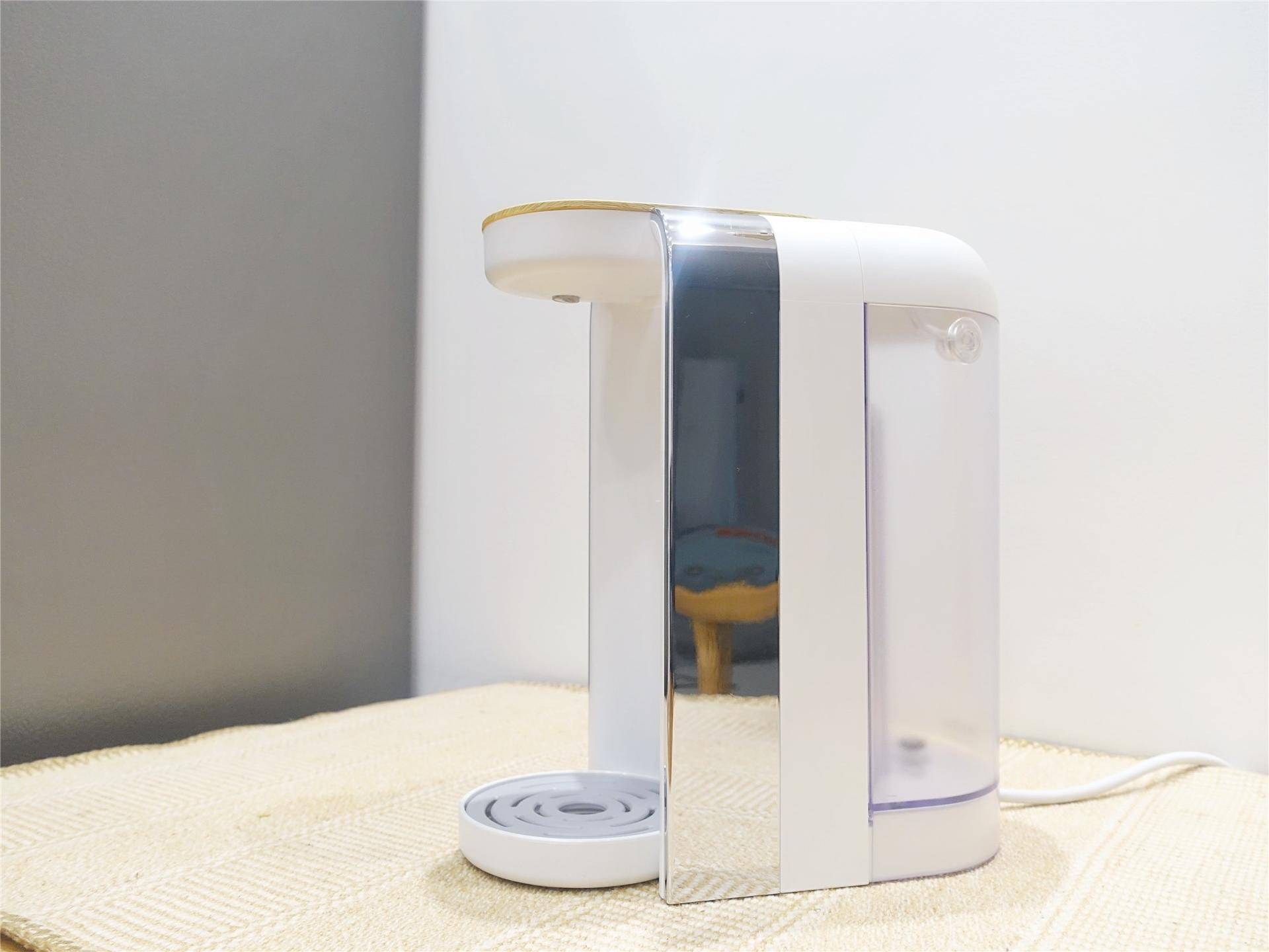 速热饮水机跟茶吧机哪个更实用,即热式茶饮机怎样使用