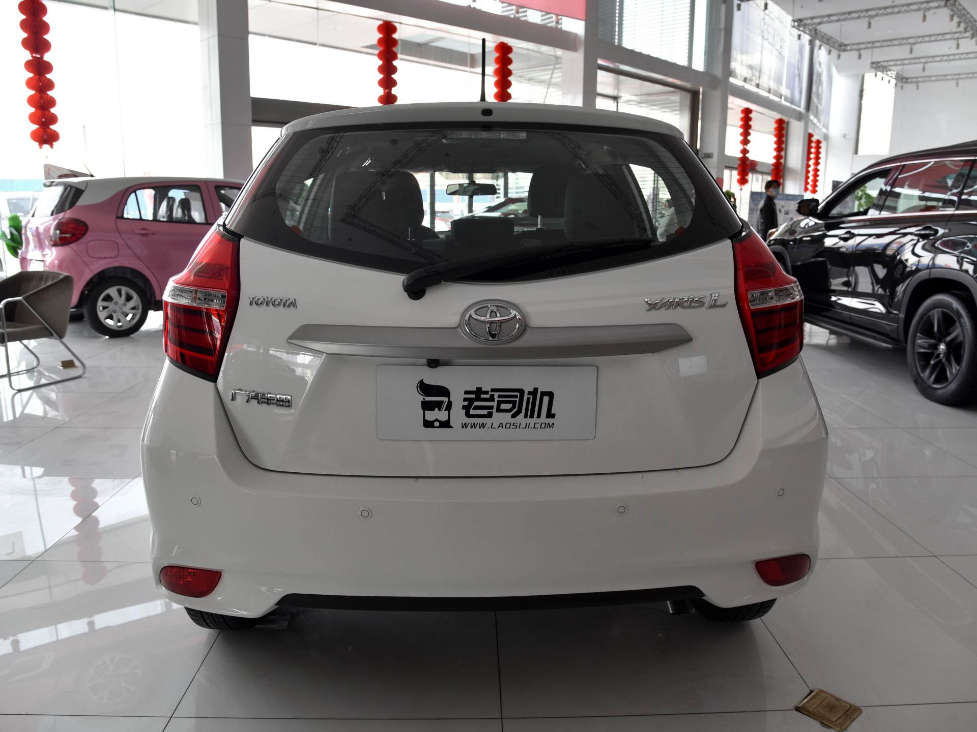 实惠的好看轿车车型,比较实惠的丰田车