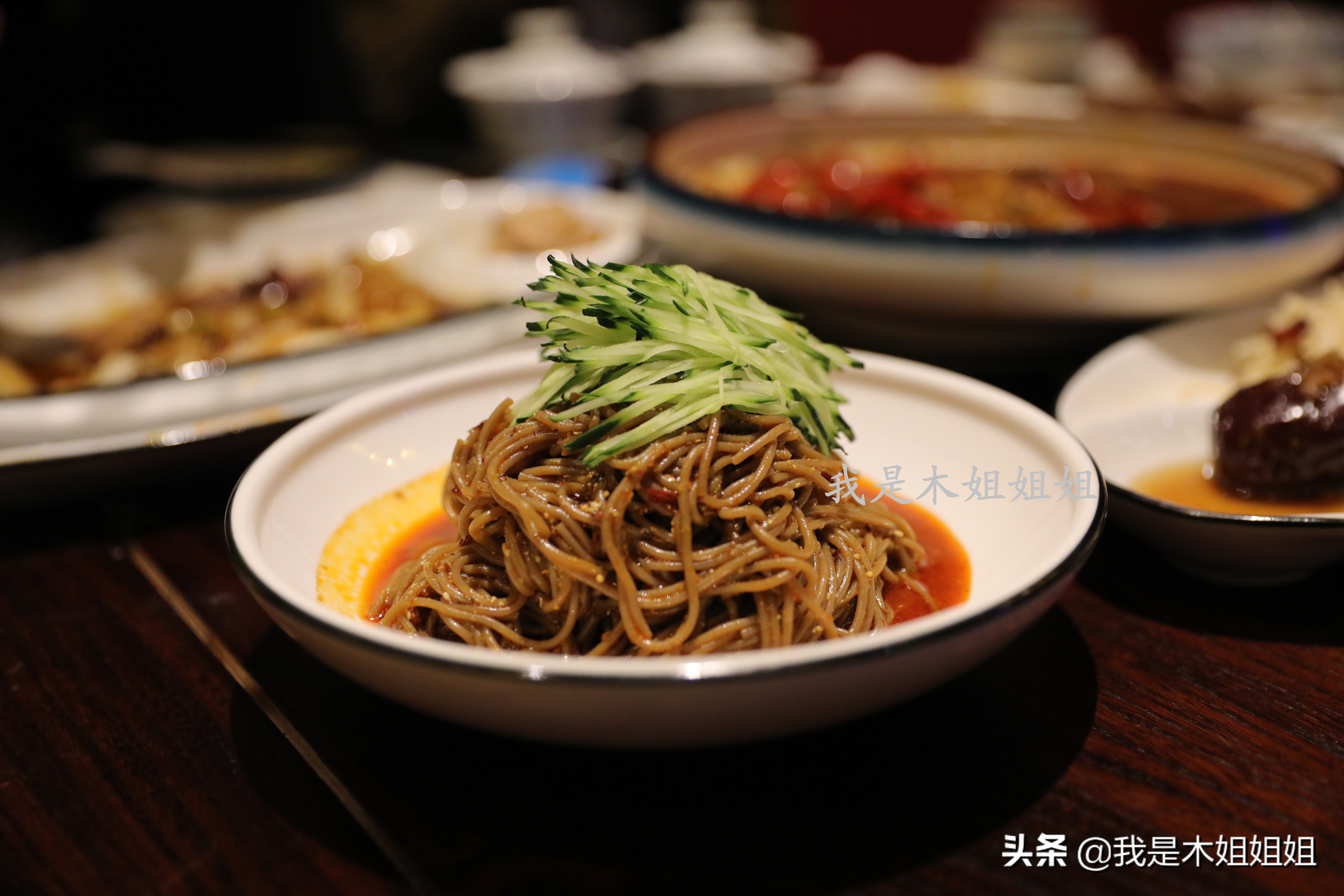 郑州大雁塔烧烤,大雁塔空中烧烤