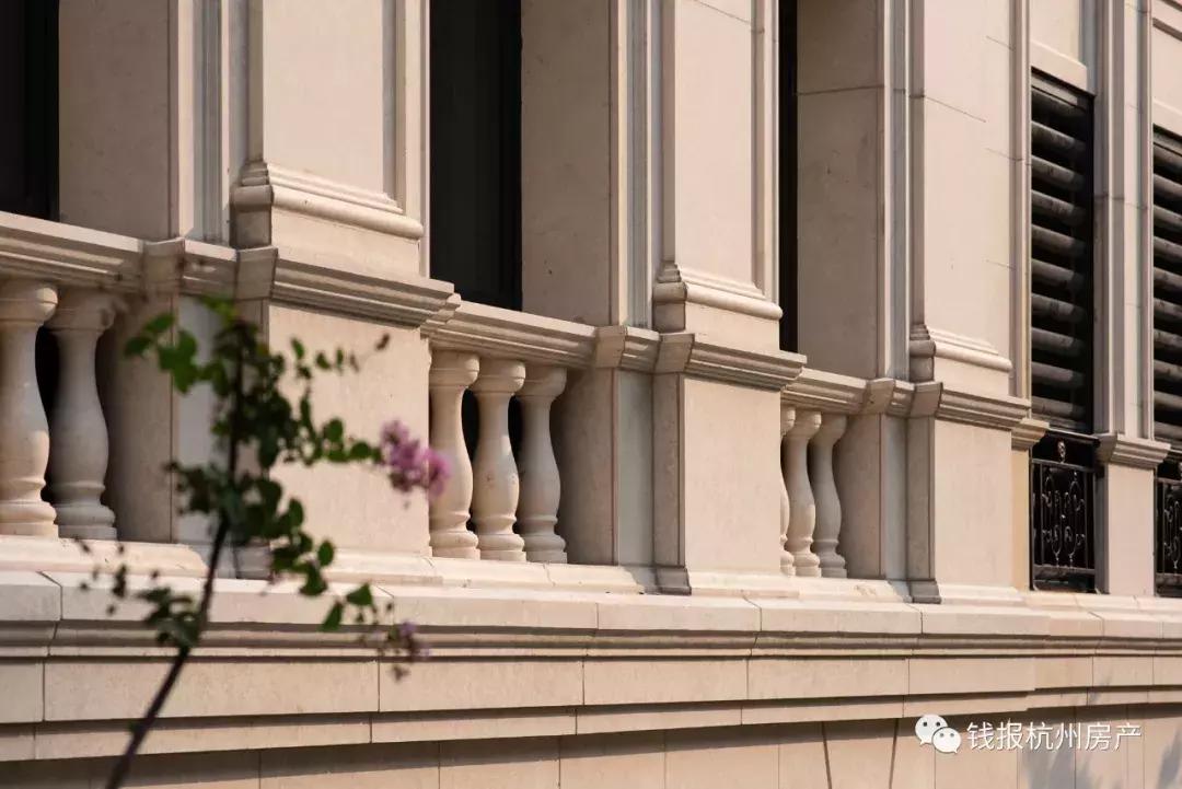 柳岸晓风看房,绿城柳岸晓风高层