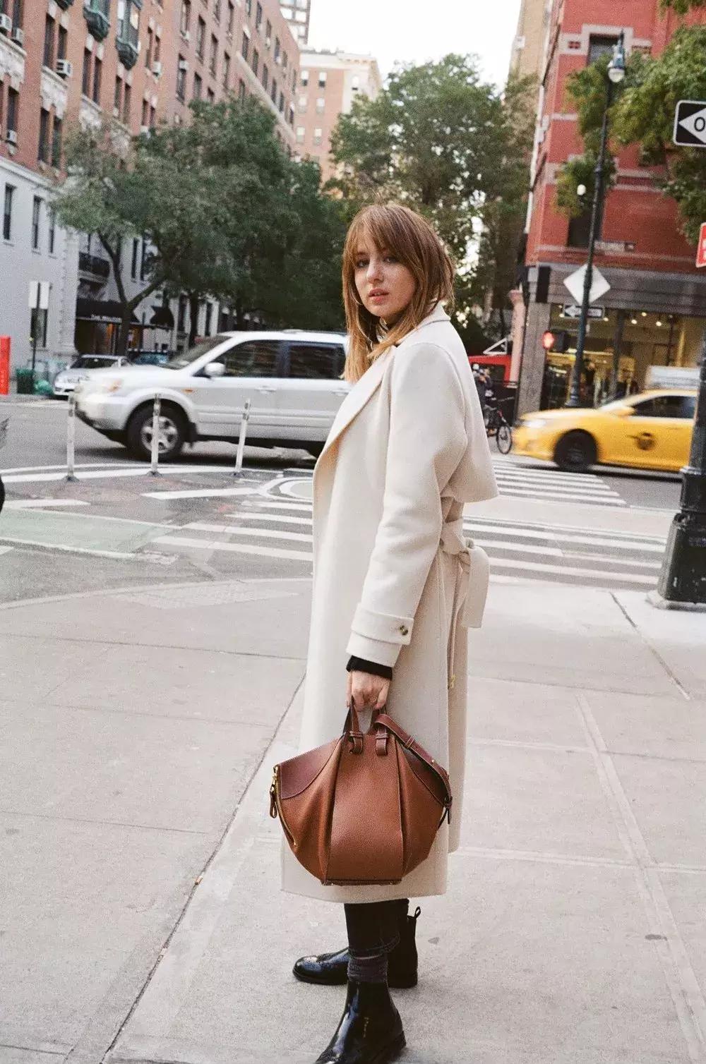 你想知道关于LOEWE的一切，全在这了！