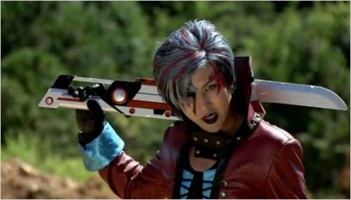 张伟金甲战士武器,张伟金甲战士完整视频