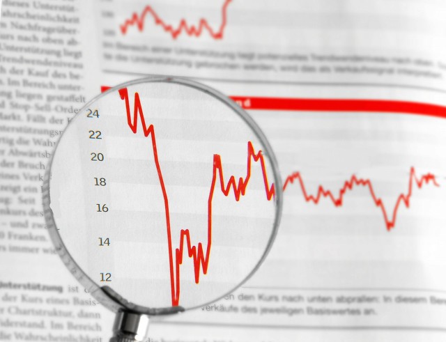 45岁的我，终于和不上班沉迷炒股的老公离婚了，太开心了