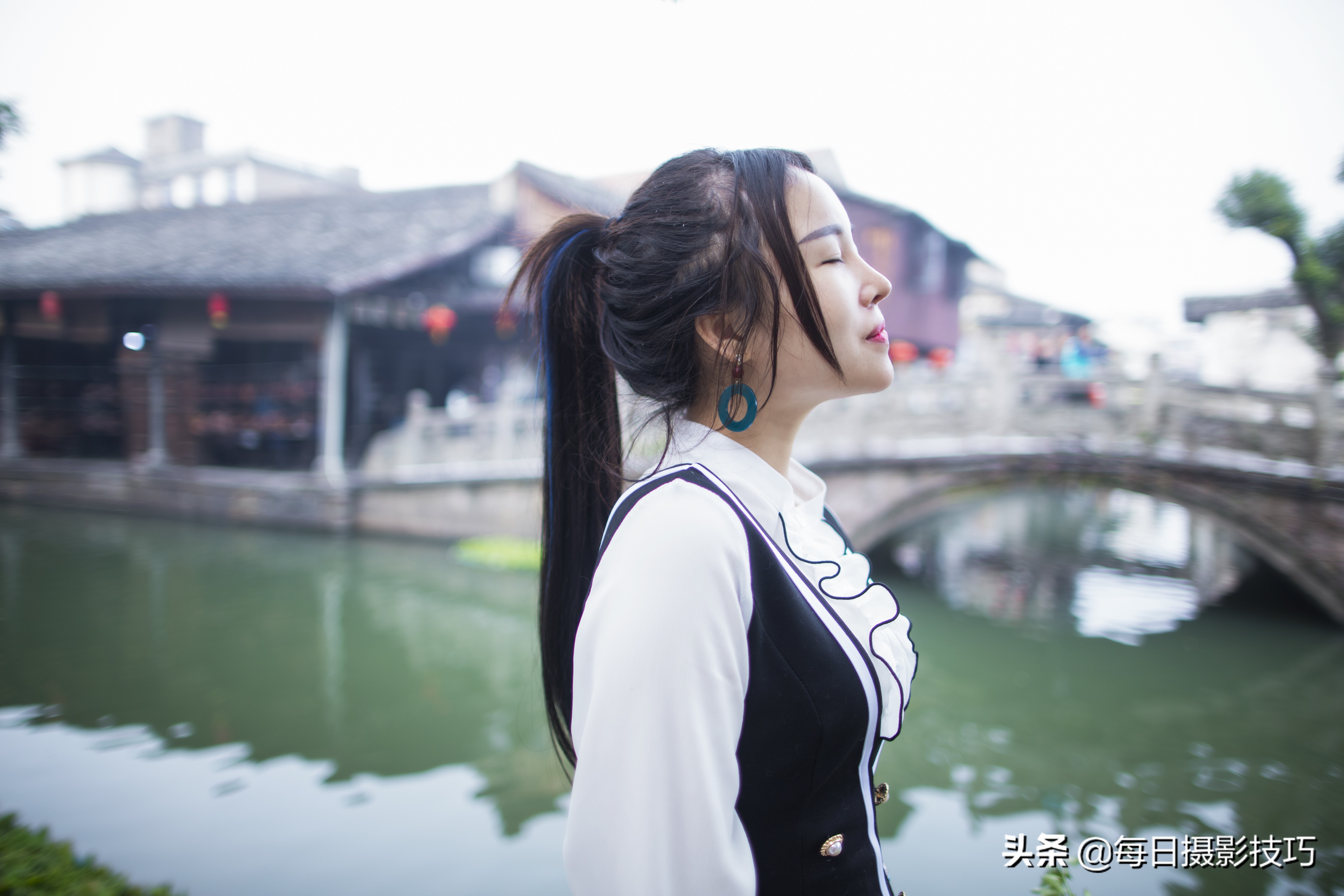 给女朋友拍照自然,给女朋友拍照才是正经事